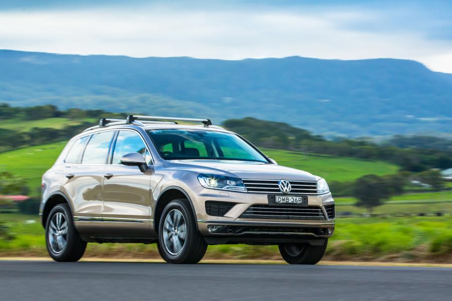  Volkswagen Touareg V6 TDI Adventure 2017 года  (AU) (фото 4 из 33)